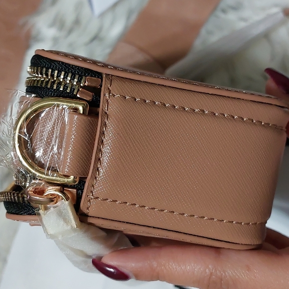 New🍑Marc Jacobs The Snapshot crossbody bag camera bag travel bag - Picture 10 of 16